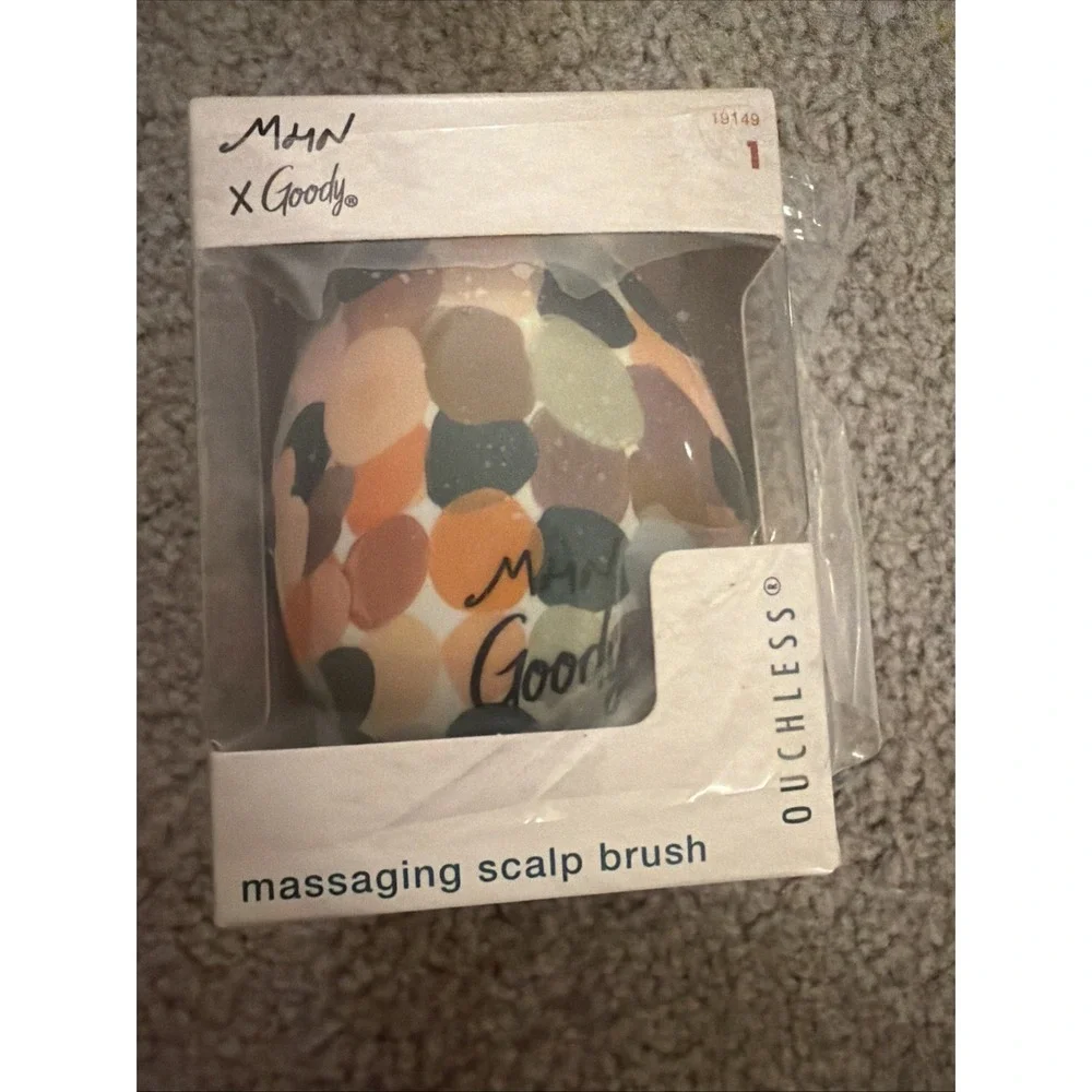 MHN x Goody Massaging Scalp Brush Ouchless New In Box